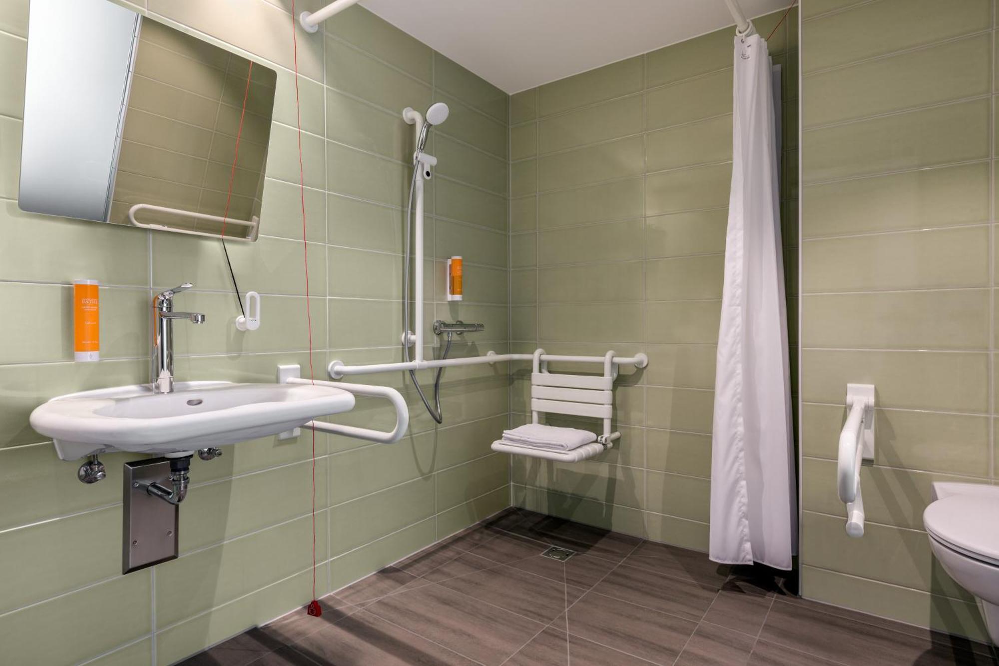 Super 8 By Wyndham Oberhausen Am Centro 3* Oberhausen (North Rhine-Westphalia)